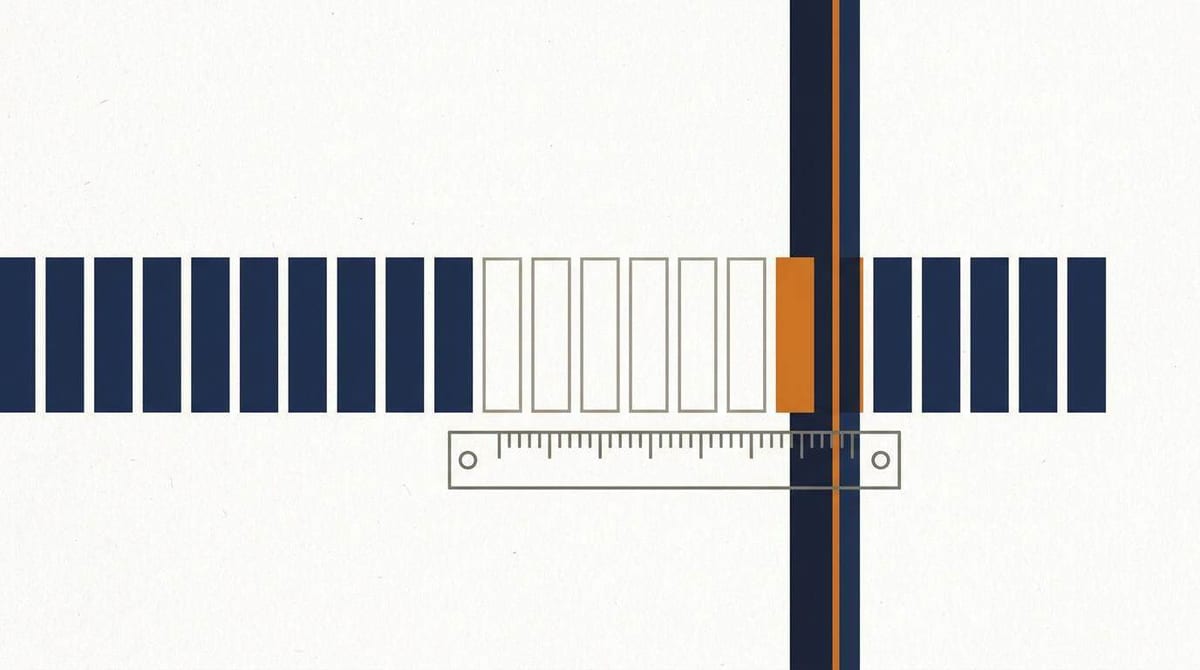 Illustration af en række daglige datasøjler, hvor et stykke i midten står tomt og udhulet, efterfulgt af et mørkt lodret bånd — et brud i måleserien lige før en algoritmeopdatering.